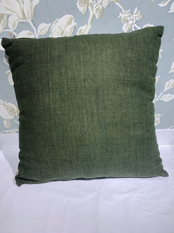 Madrad Cushion